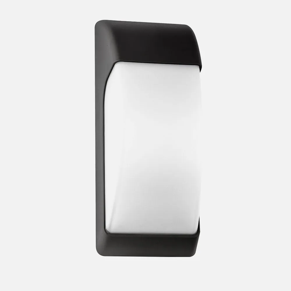 Aplique Exterior Espelta 1xe27 Negro Ip65policarbonato   32x12,9x13
