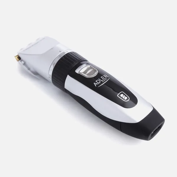 Pet Hair Clippers Ceramic Blade 35w Titanium 4 Combs Extra Battery, Cable and Brush