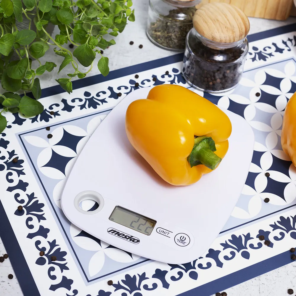 Bascula Cocina Lcd Sin Cuenco Cap.max. 5g Naranja Apagado Automatico Orificio Para Colgar