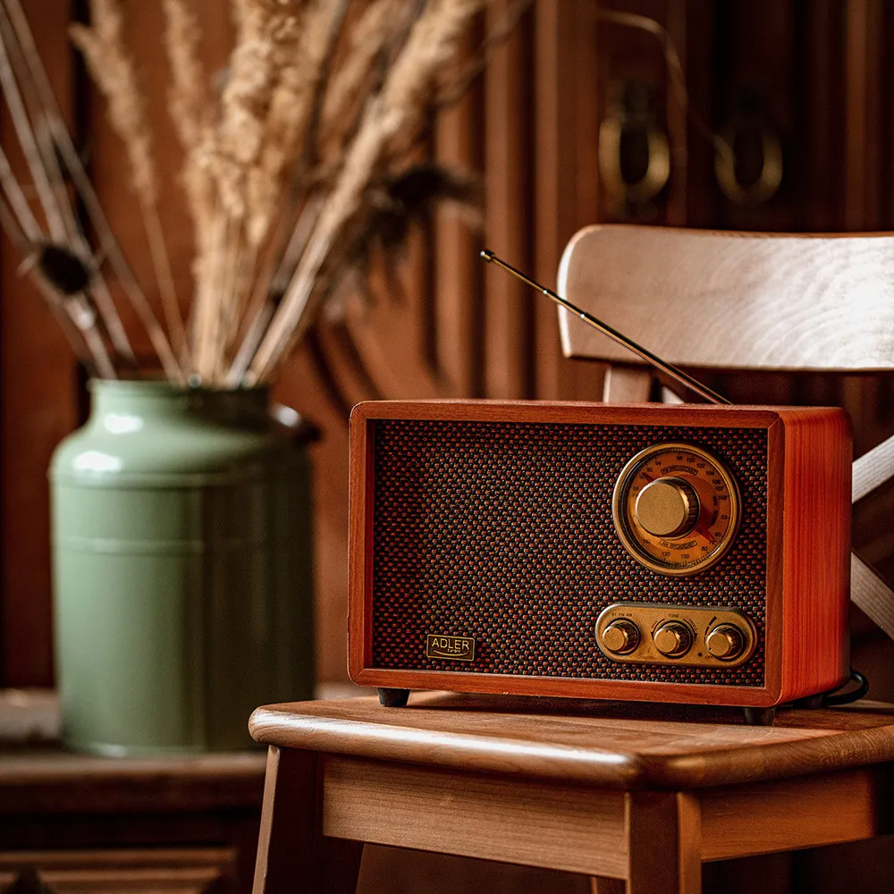 Radio Retro C/bluetooth Am/fm Ajuste Graves/agudos Conex. Inalambrica Telefono Tablet O Pc