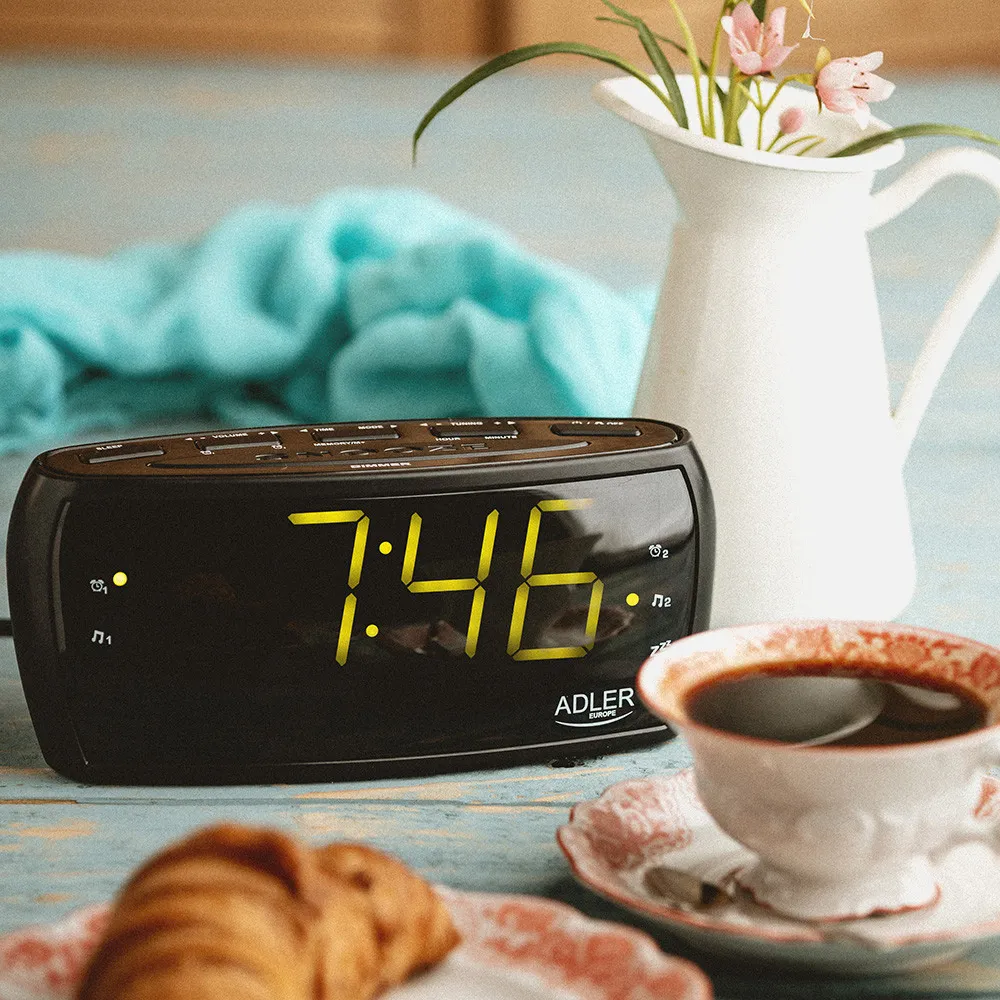 Radio Reloj Am/fm Pantalla Led 160x52mm Temporiz.cifra 4,8cm Alto Memoria Emisoras Alarma