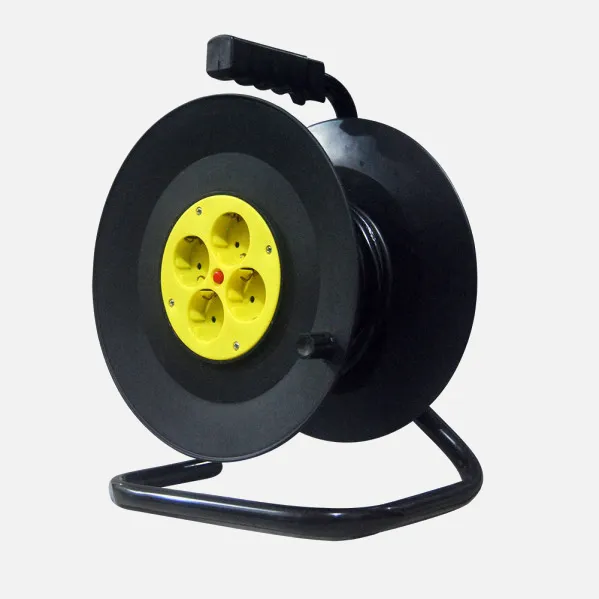 Enrollacable 4 Enchufes Cable 25m 3gx1,5mm Cobre C/termostato De Seguridad 3250w Max