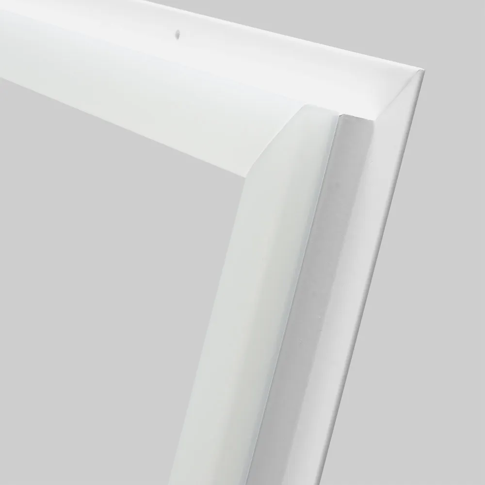 Marco Panel Led 48w 6000k Lorenzo 1,5x59,5x59,5 Cm Aluminio 4400lm Corte 57,5x57,5 Cm