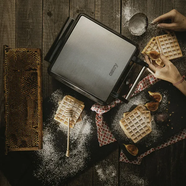Walfrera 1500w c/thermostat Para 4 Waffles Light On/of Non-stick Fácil Limpeza