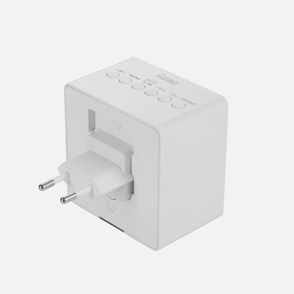 Radio Bluetooth Compacta Fm Altavoz Y Retroiluminacion C/cargador Usb 7,5x7,5x10 Cm
