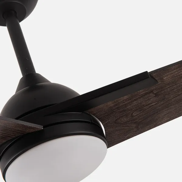 Ventilador 22w Dc Argestes Negro 3 Aspas Gris  6Velocidades 3Colores 2180lm 132D C/remoto, Memoria Y Temporizador