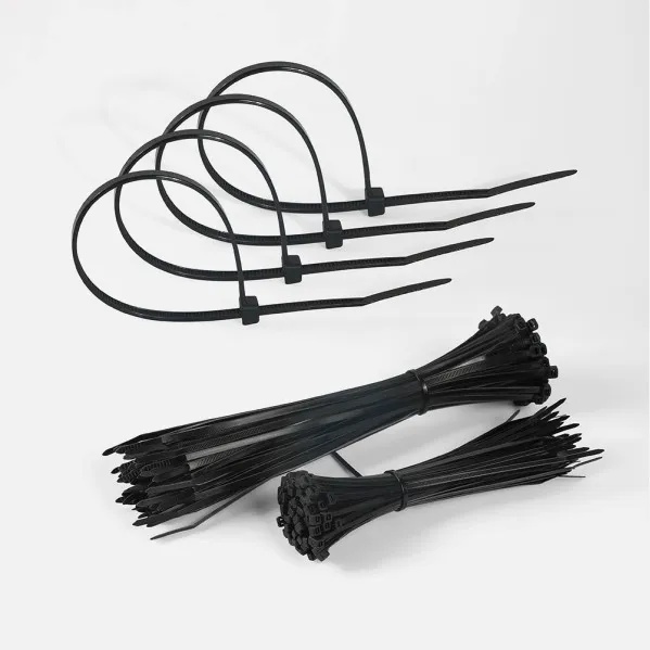 Bag of 100 Black Utility Cable Ties 4,8x200mm. 100% Nylon 66 Resistant and Durable