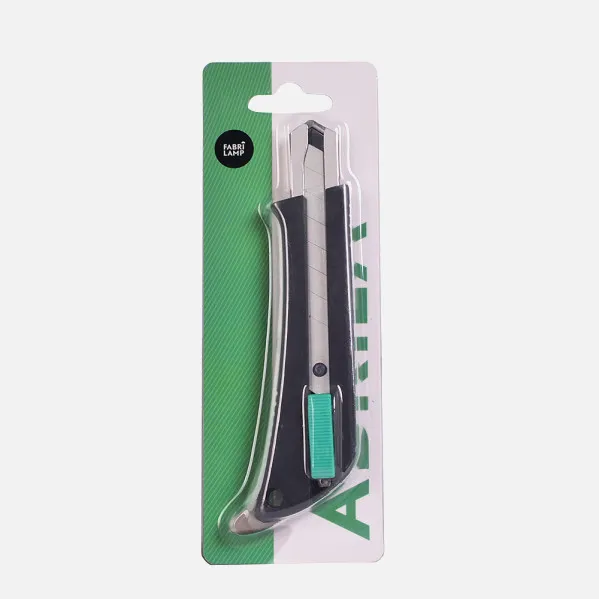 Cutter Knife 18mm Precise Black Retractable Safety Lock, Ergonomic, W/Stainless Steel Guide 1,8x16,5x5 Cm
