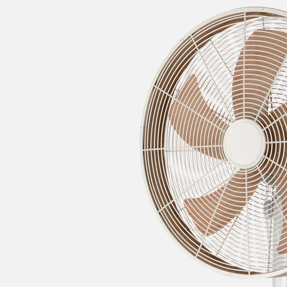 Ventilador De Pie Alcañiz Blanco/haya 3vel.50w.5aspas Oscilante Y Rotatorio Regx45x37cm