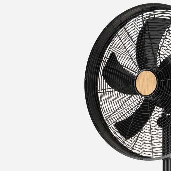 Ventilador De Pie Falcon Negro/haya 3vel.50w.5aspas Oscilante Y Rotatorio Regx45x37cm