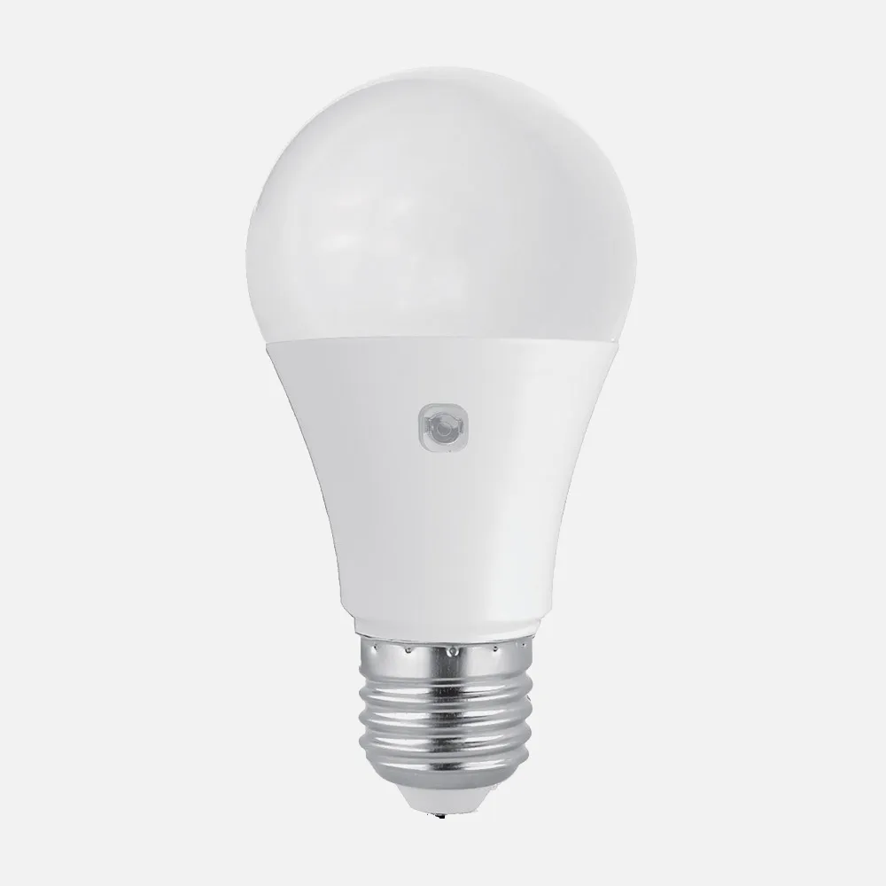 Bombilla 11w 6500k Sensor Crepuscular Abrila Standar E27 990lm 11,7x6x6 Cm