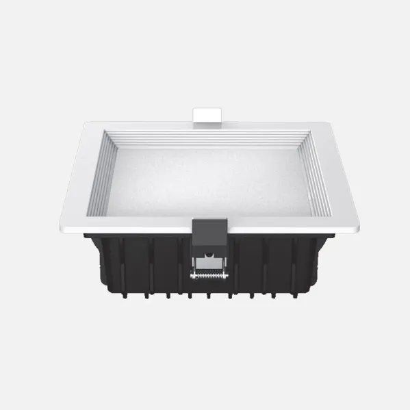Downlight Led Intego Pro Cuadrado 26w 1490lm 7x18x18 Cm Blanco 6400k Corte 15,5x15,5 Cm