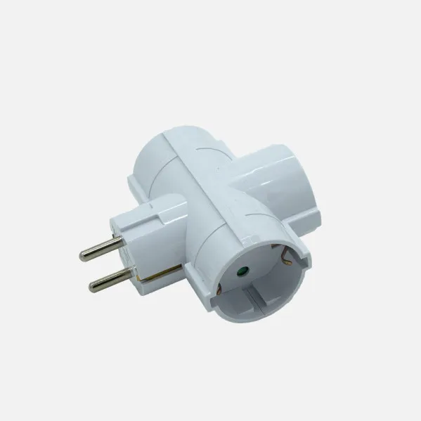Echo Adapter 3takings Blister pack Mod4 2p+and 16to 230v White Protecc. Children's 4x8,5x10cm