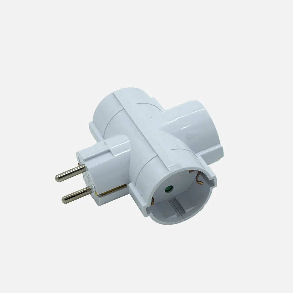 Eco Adaptador 3tomas Retract.mod4 2p+e 16a 230v Blanco  Ptotecc. Infantil 4x8,5x10cm