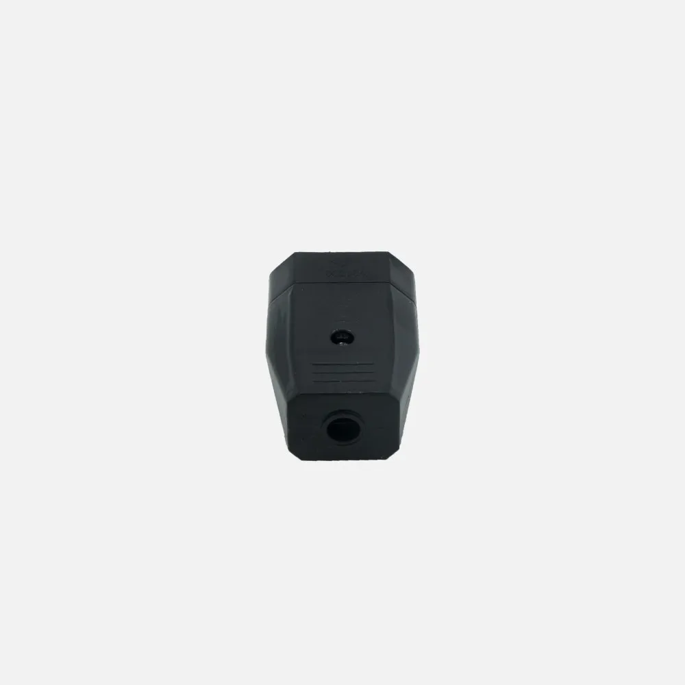 Eco Base Aerea Retractil Mod3 2p+e 10a 230v Negra