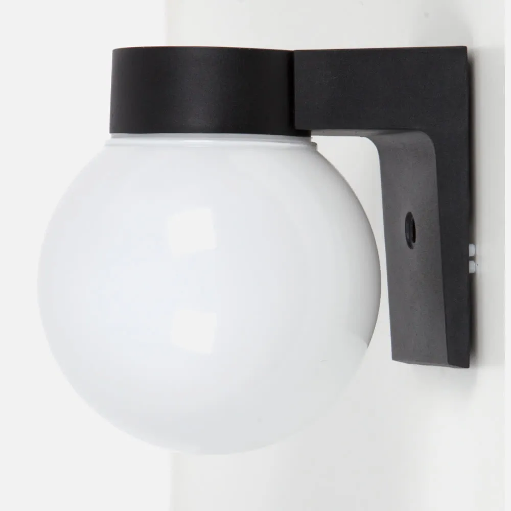 Aplique Exterior Globo Negro 1xe27 (18x15x16)